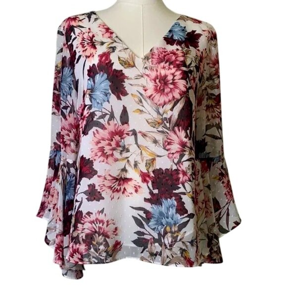 NWOT.  White House Black Market Floral Chiffon Blouse. Size 6. - Picture 1 of 12